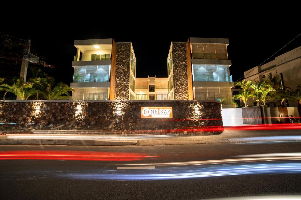 One Bay Residence Unit 15 - Penthouse With Private Roof Top, Jacuzzi And Sea View Гранд Байе Екстериор снимка